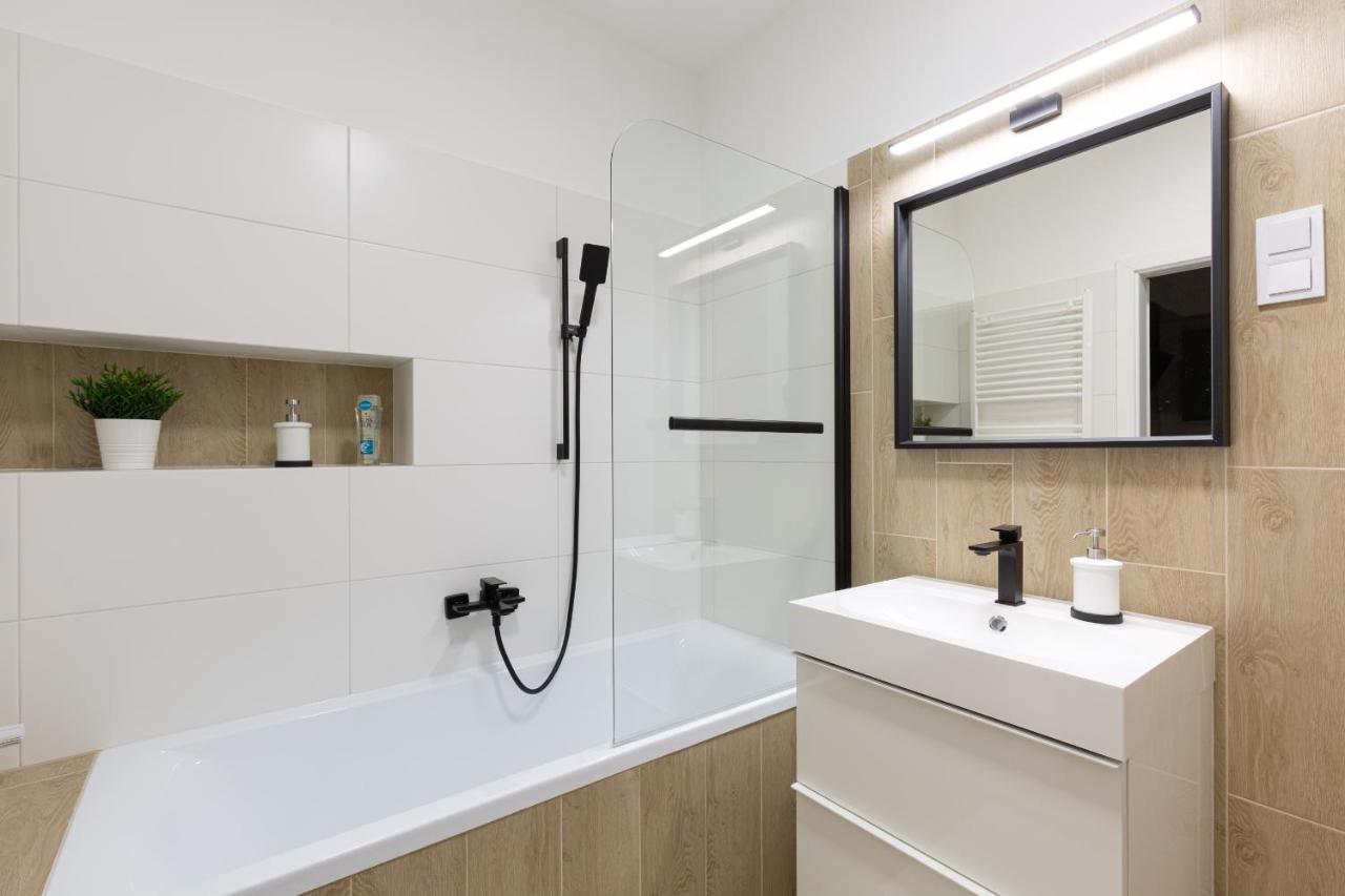 Second Home Apartment 布达佩斯 外观 照片